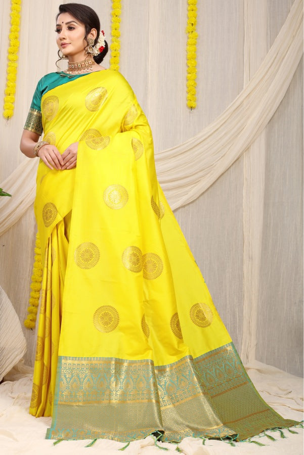 Attractive Lemon Kanjivaram Silk Saree and Angelic Blouse Piece