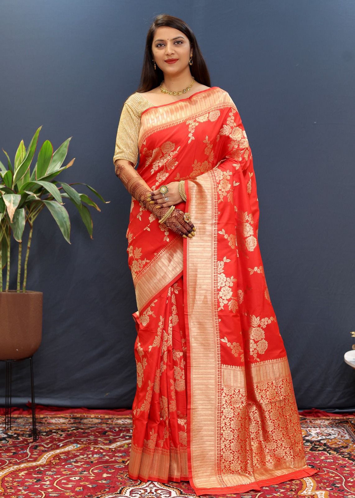 Assemblage Red Soft Banarasi Silk Saree With Exquisite Blouse Piece