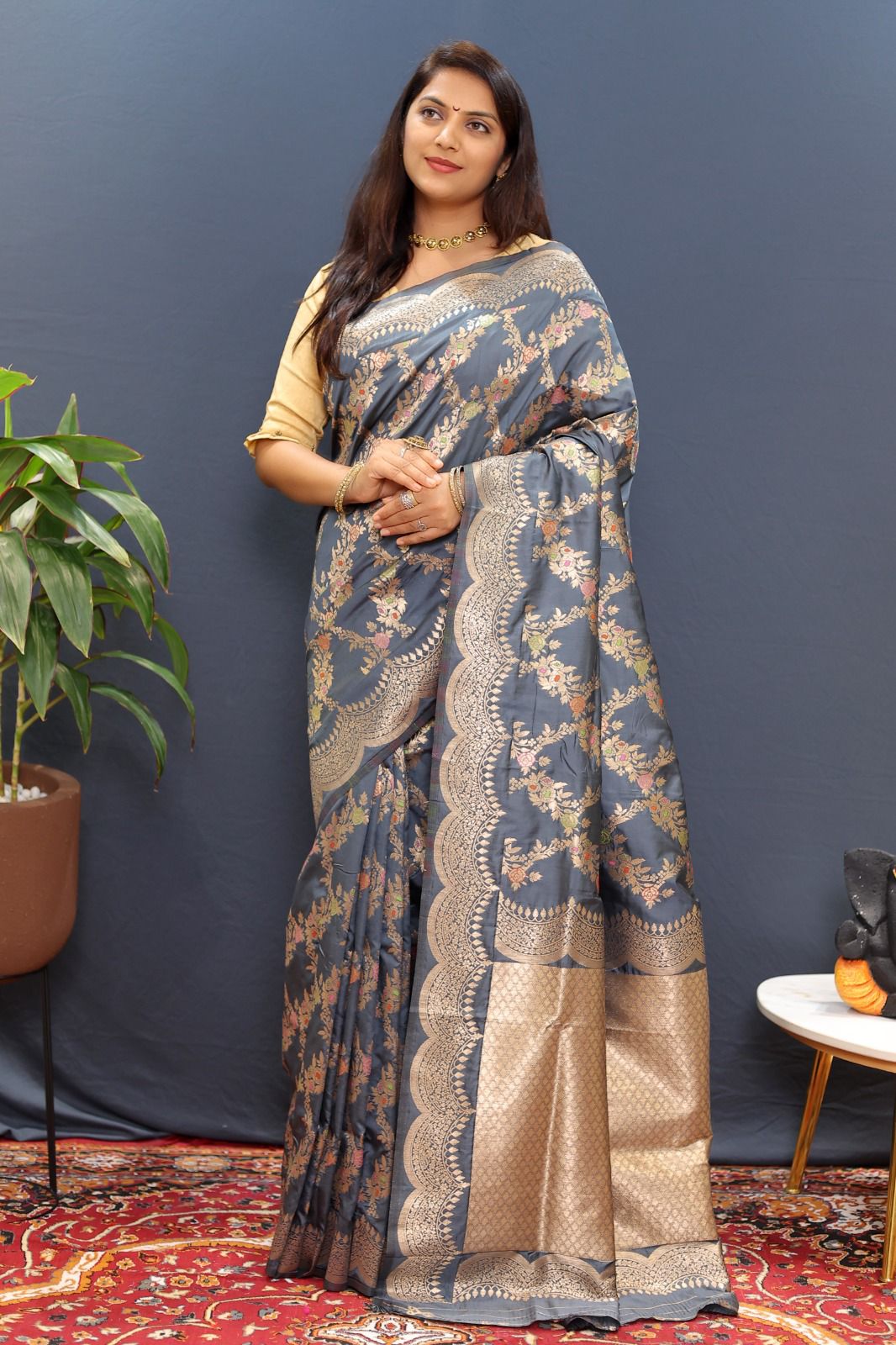 Impressive Grey Soft Banarasi Silk Saree With Appealing Blouse Piece