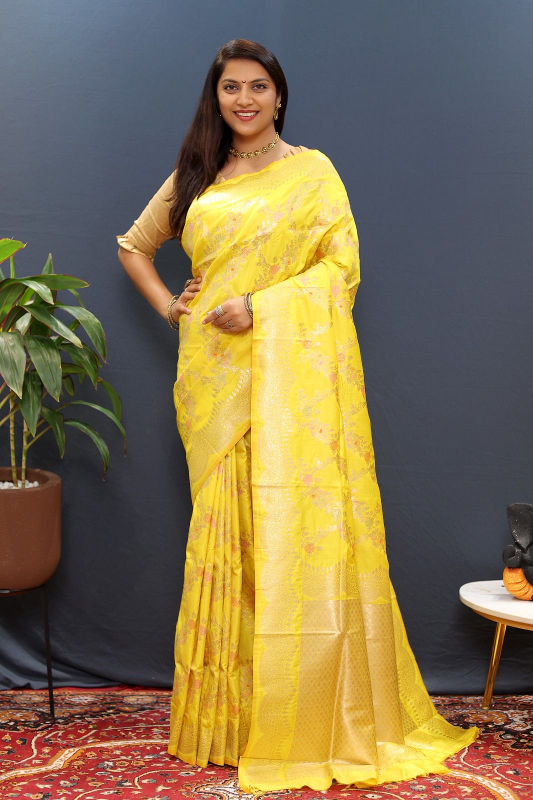 Delectable Yellow Soft Banarasi Silk Saree With Pleasurable Blouse Piece