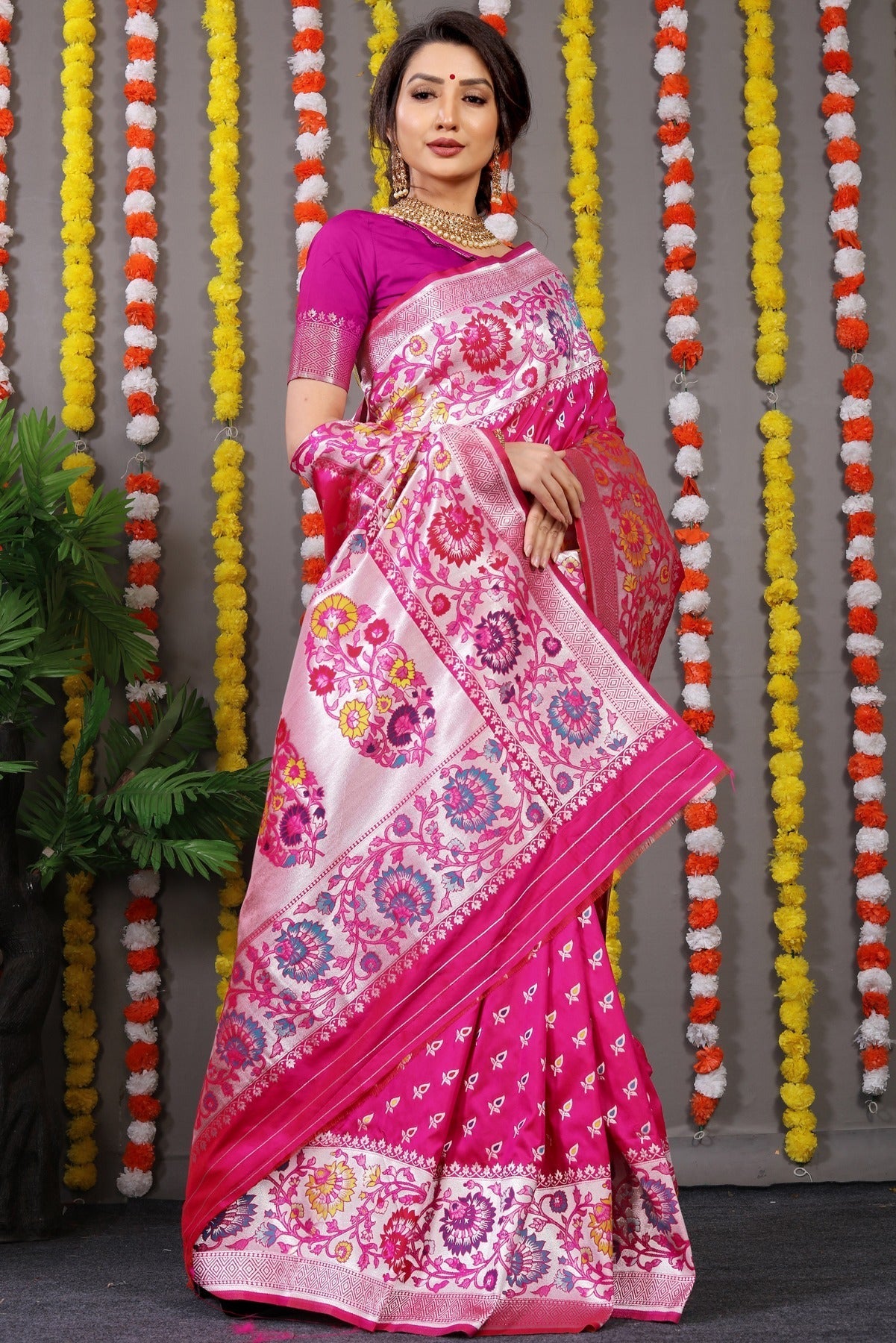 Capricious Dark Pink Banarasi Silk Saree With Scintilla Blouse Piece