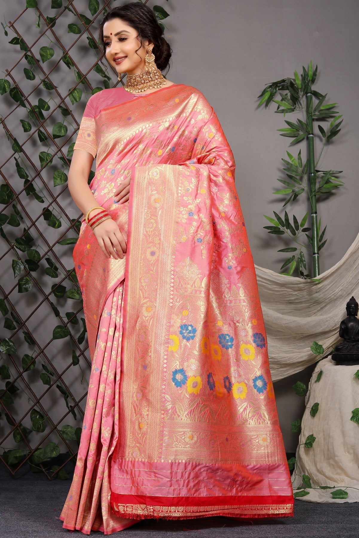 Magnetic Pink Banarasi Silk Saree With Skinny Blouse Piece