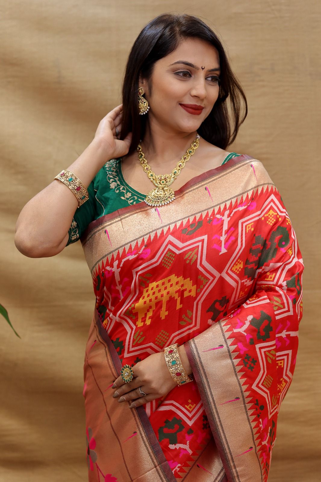 Beautiful Red Paithani Silk Saree With Skinny Blouse Piece