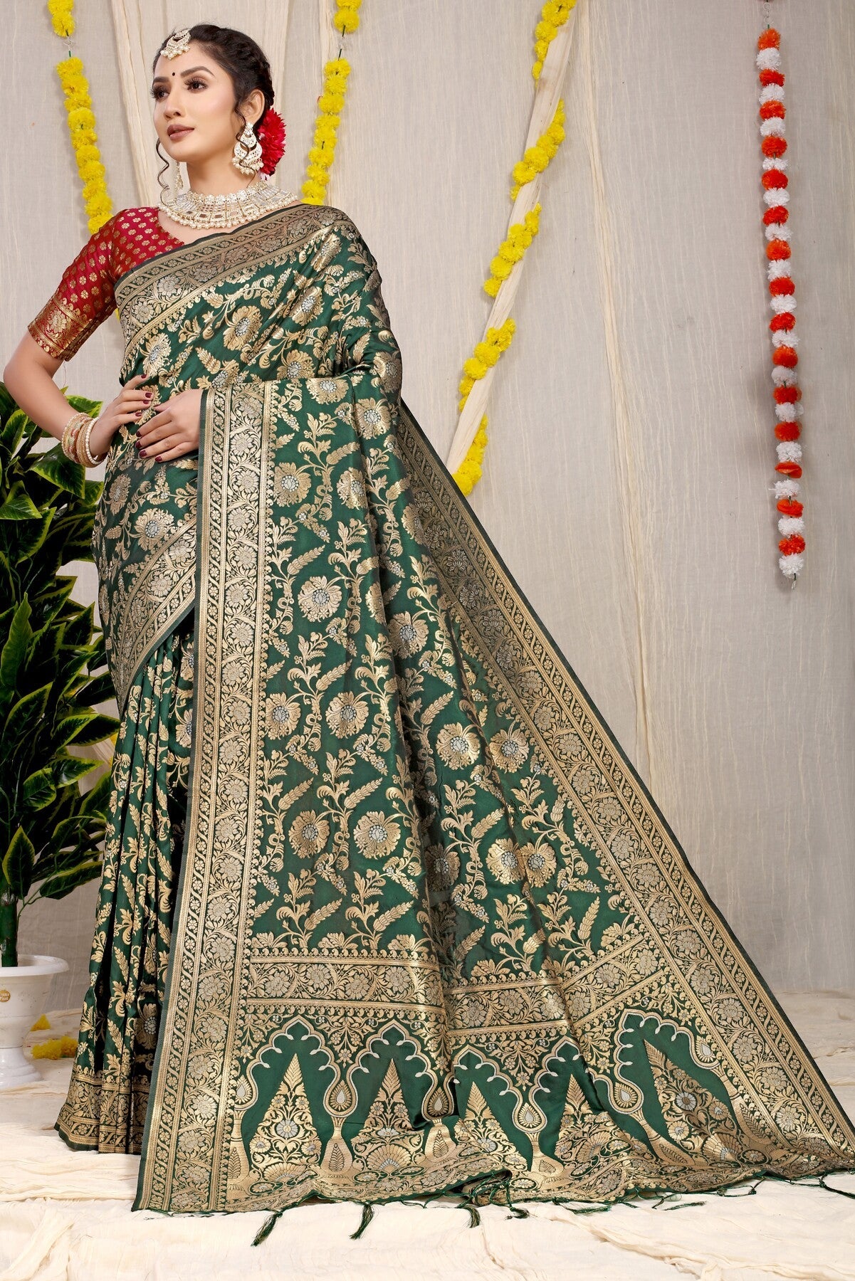 Lovely Dark Green Soft Banarasi Silk Saree With Nemesis Blouse Piece