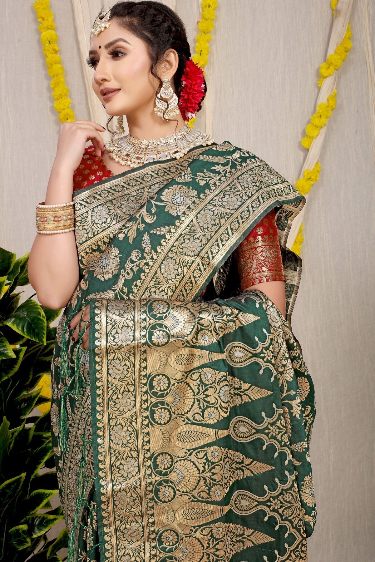 Lovely Dark Green Soft Banarasi Silk Saree With Nemesis Blouse Piece