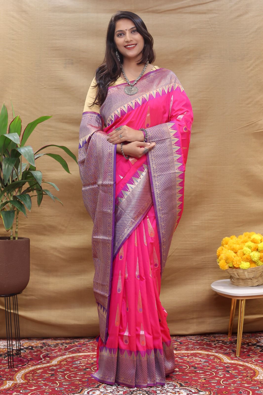 Alluring Dark Pink Soft Banarasi Silk Saree With Eye-catching Blouse Piece