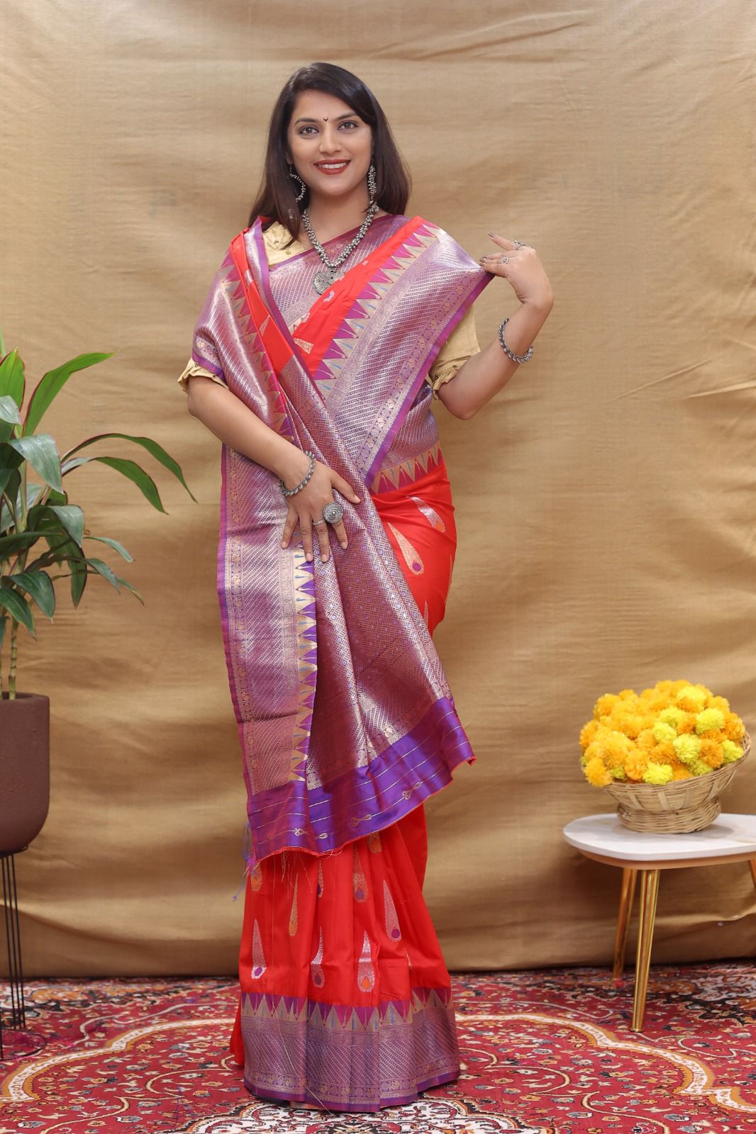 Extraordinary Red Soft Banarasi Silk Saree With Skinny Blouse Piece