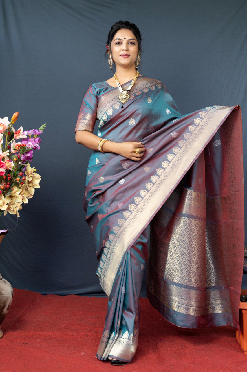 Gratifying Grey Banarasi Silk Saree With Classic Blouse Piece