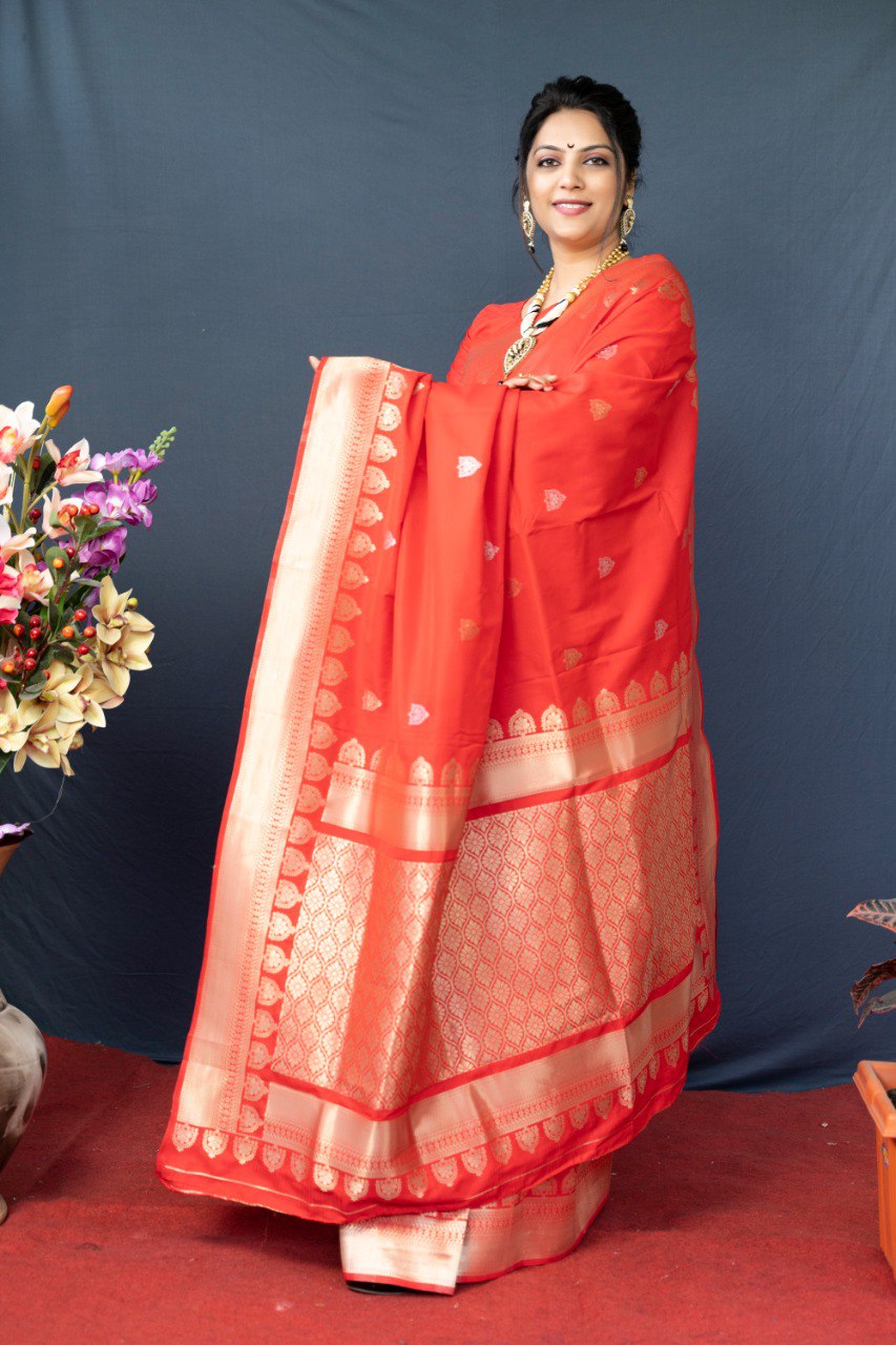 Invaluable Red Banarasi Silk Saree With Classic Blouse Piece