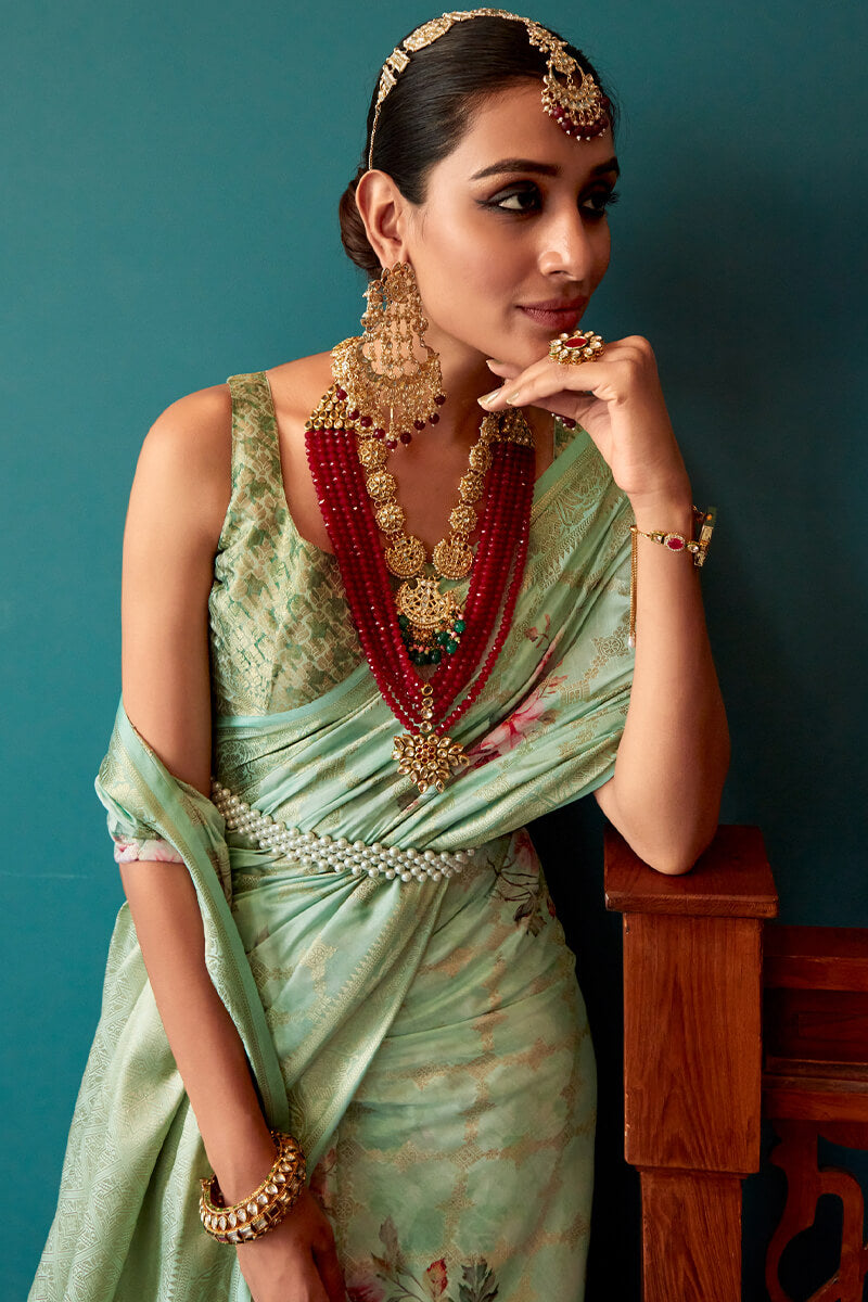 Dazzling Green Soft Banarasi Silk Saree With Mesmerising Blouse Piece