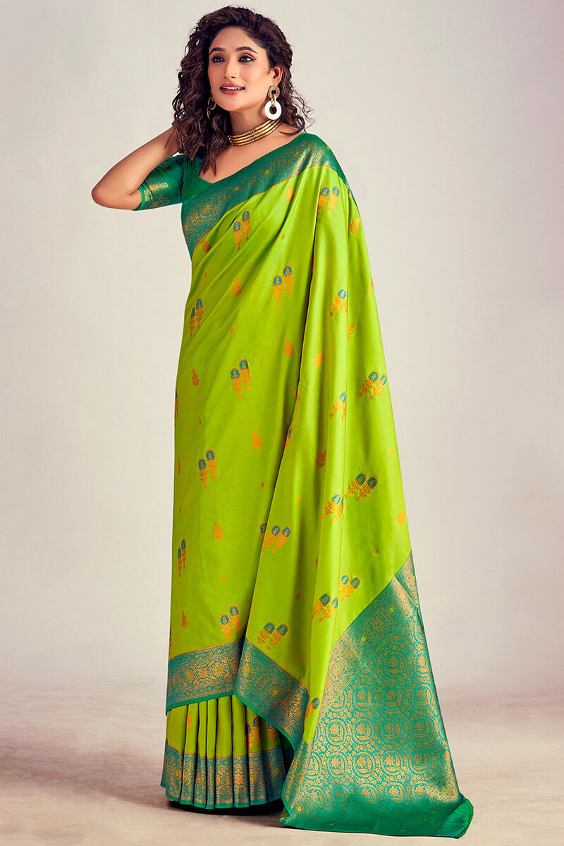 Beauteous Parrot Soft Banarasi Silk Saree With Moiety Blouse Piece