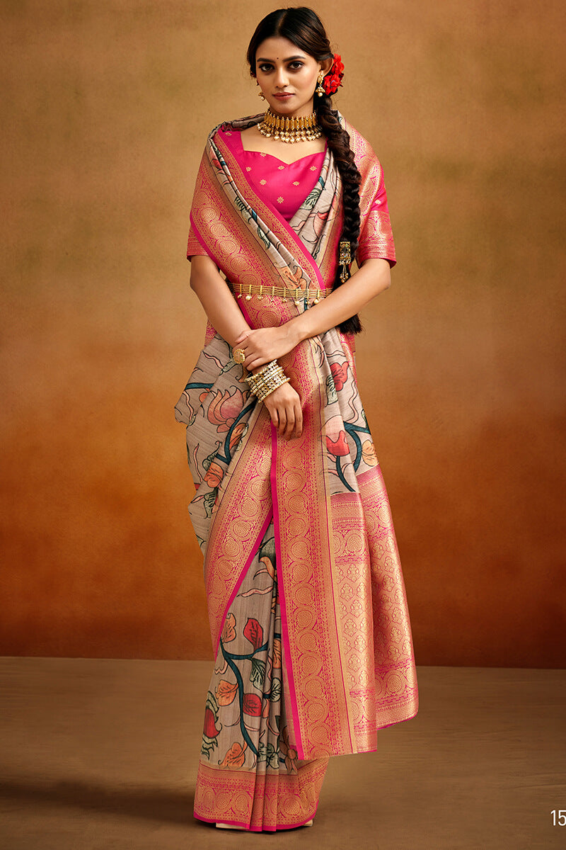 Adoring Beige Kalamkari Printed Saree With Scrupulous Blouse Piece