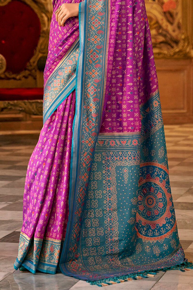 Comely Purple Soft Banarasi Silk Saree With Glorious Blouse Piece