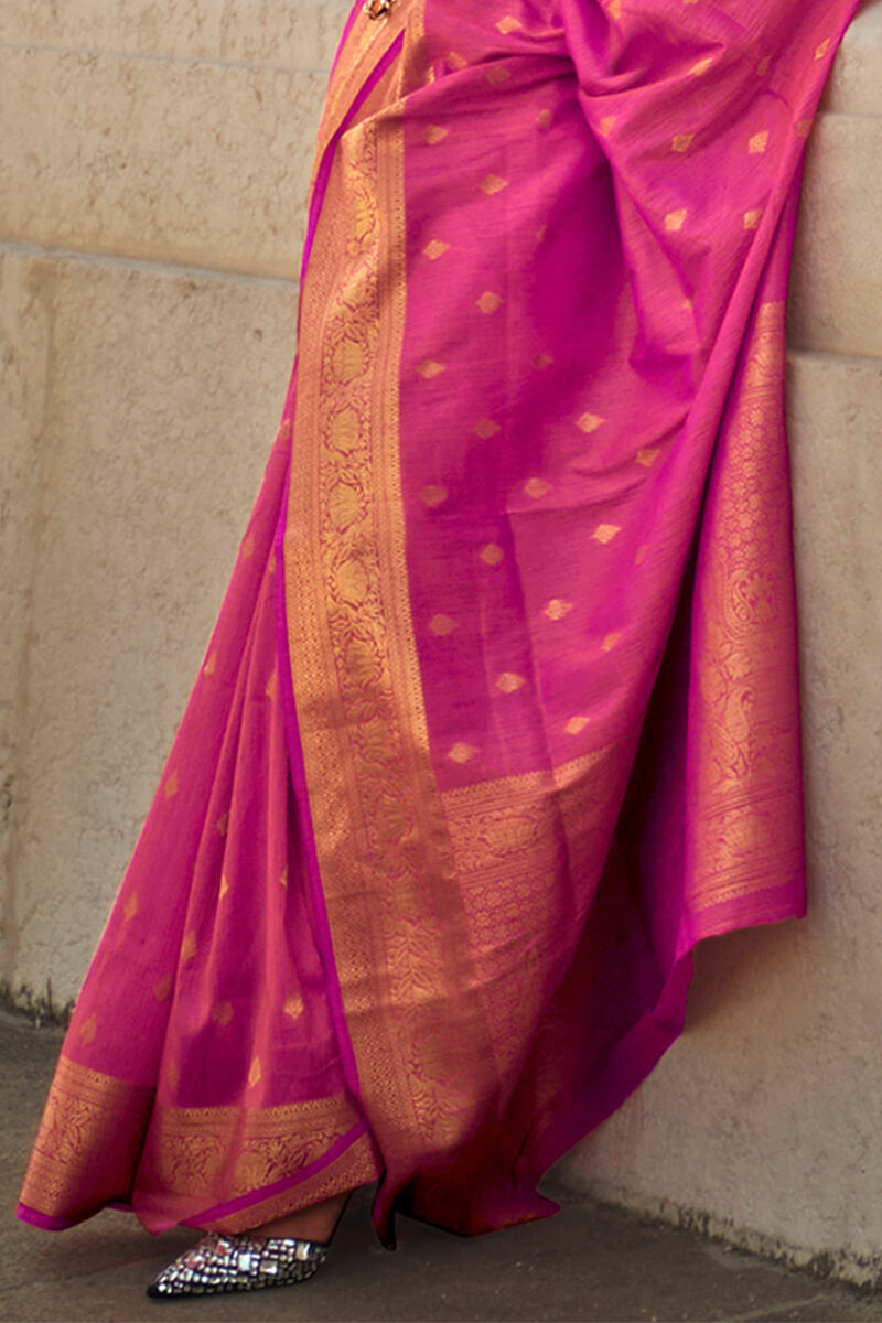 Desirable Dark Pink Soft Banarasi Silk Saree With Exquisite Blouse Piece