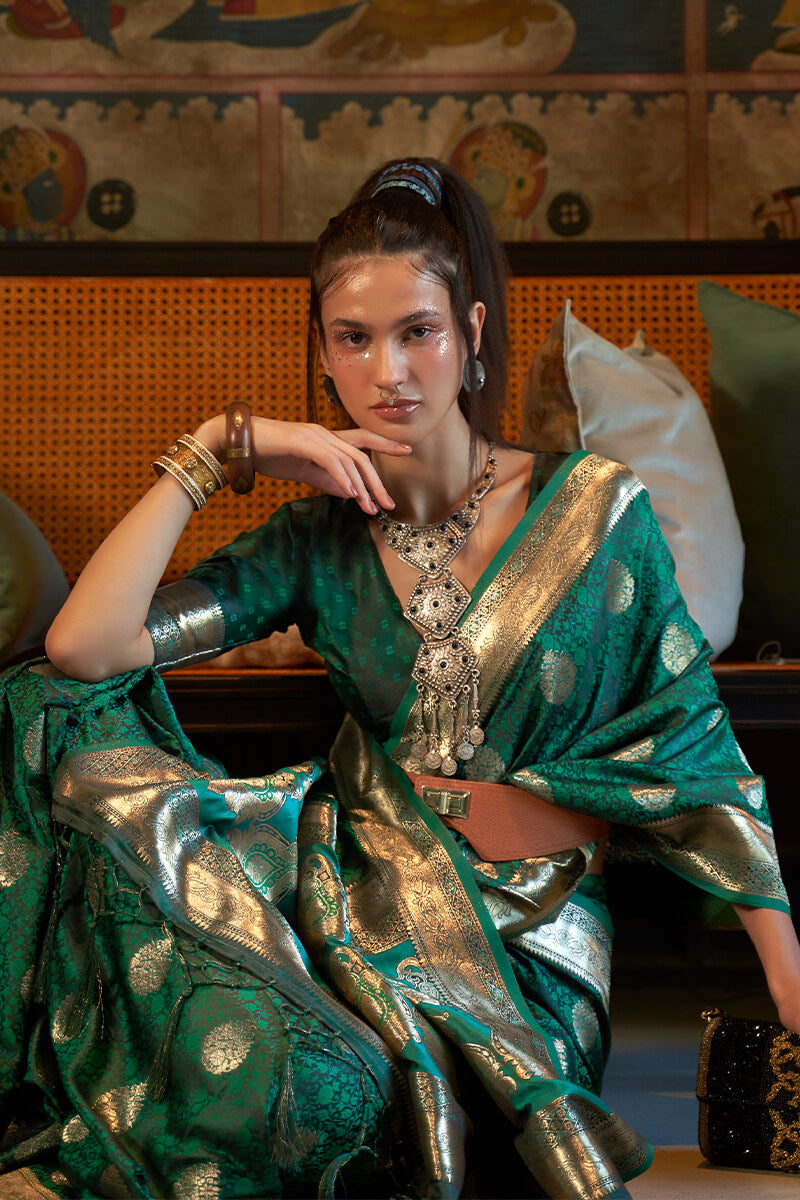 Charming Dark Green Soft Banarasi Silk Saree With Captivating Blouse Piece