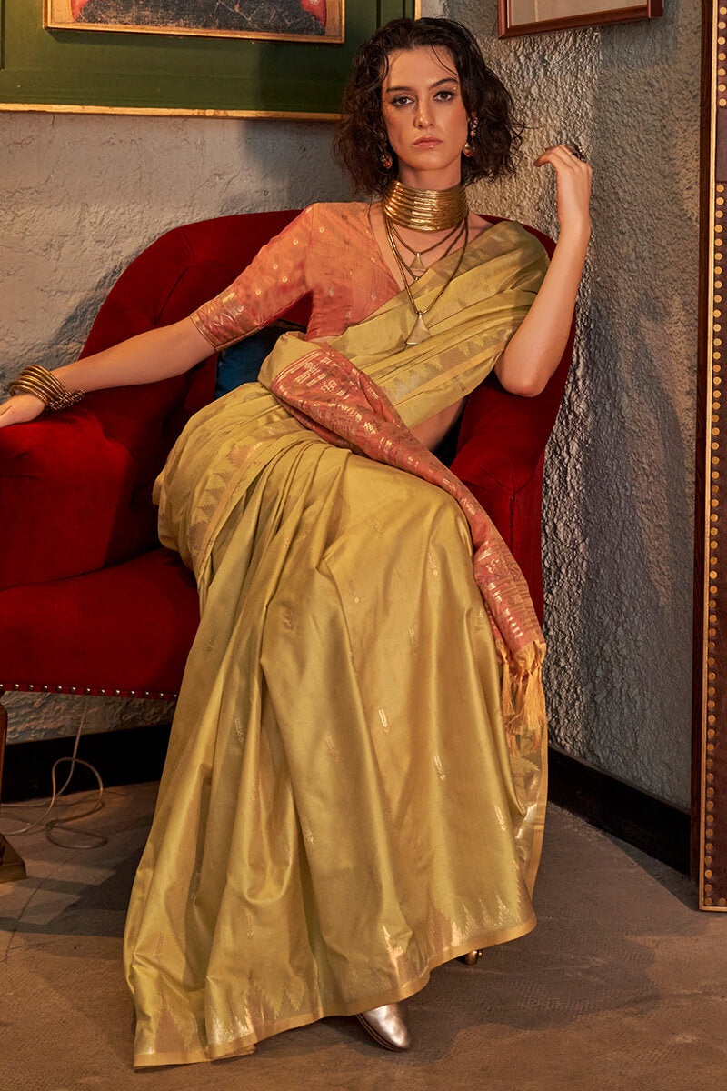 Hypnotic Yellow Soft Banarasi Silk Saree With Deserving Blouse Piece