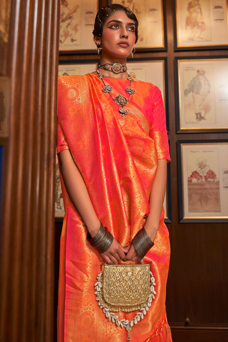 Beautiful Pink Kanjivaram Silk Saree With Adorning Blouse Piece