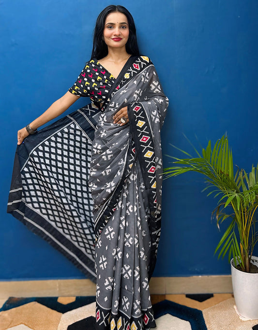 Beautiful Gray Pure Soft Mulmul Cotton Saree With Printed Work