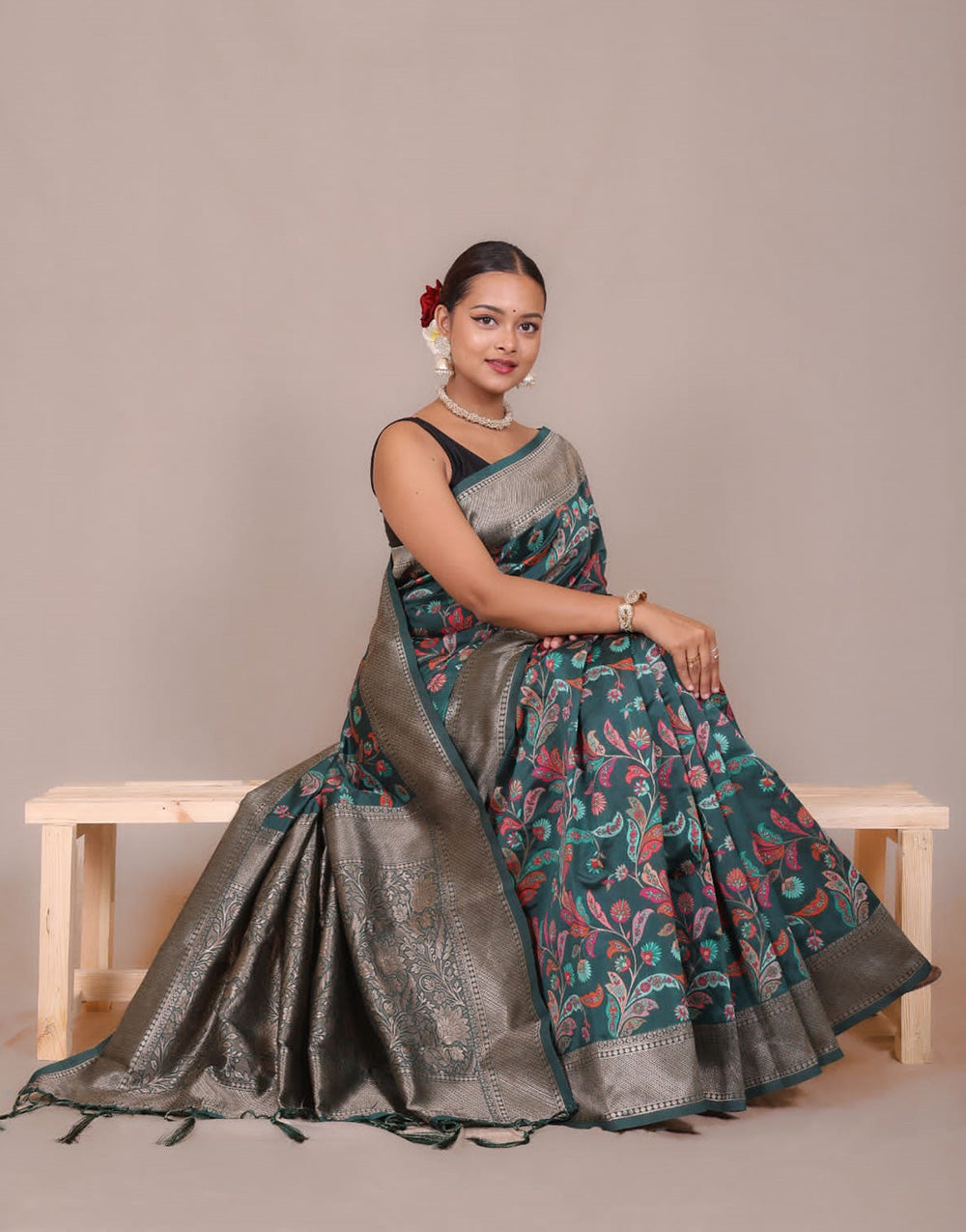 Black Banarasi Silk Saree With Zari Weaving Work