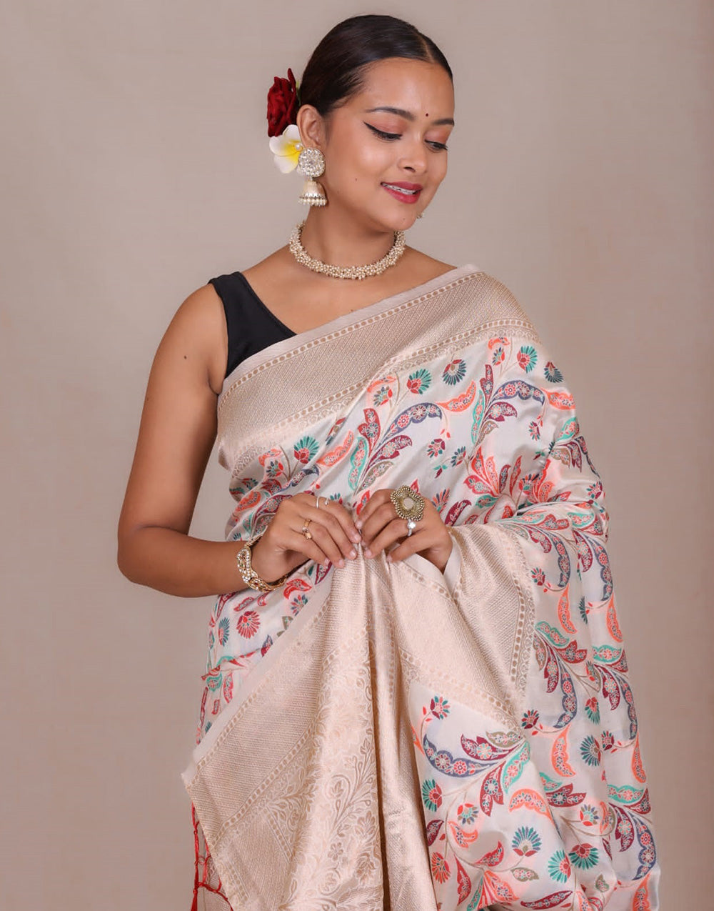 Off White Banarasi Silk Saree With Zari Weaving Work