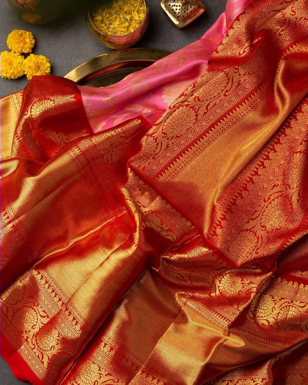 Gossamer Pink Soft Banarasi Silk Saree With Beautiful Blouse Piece