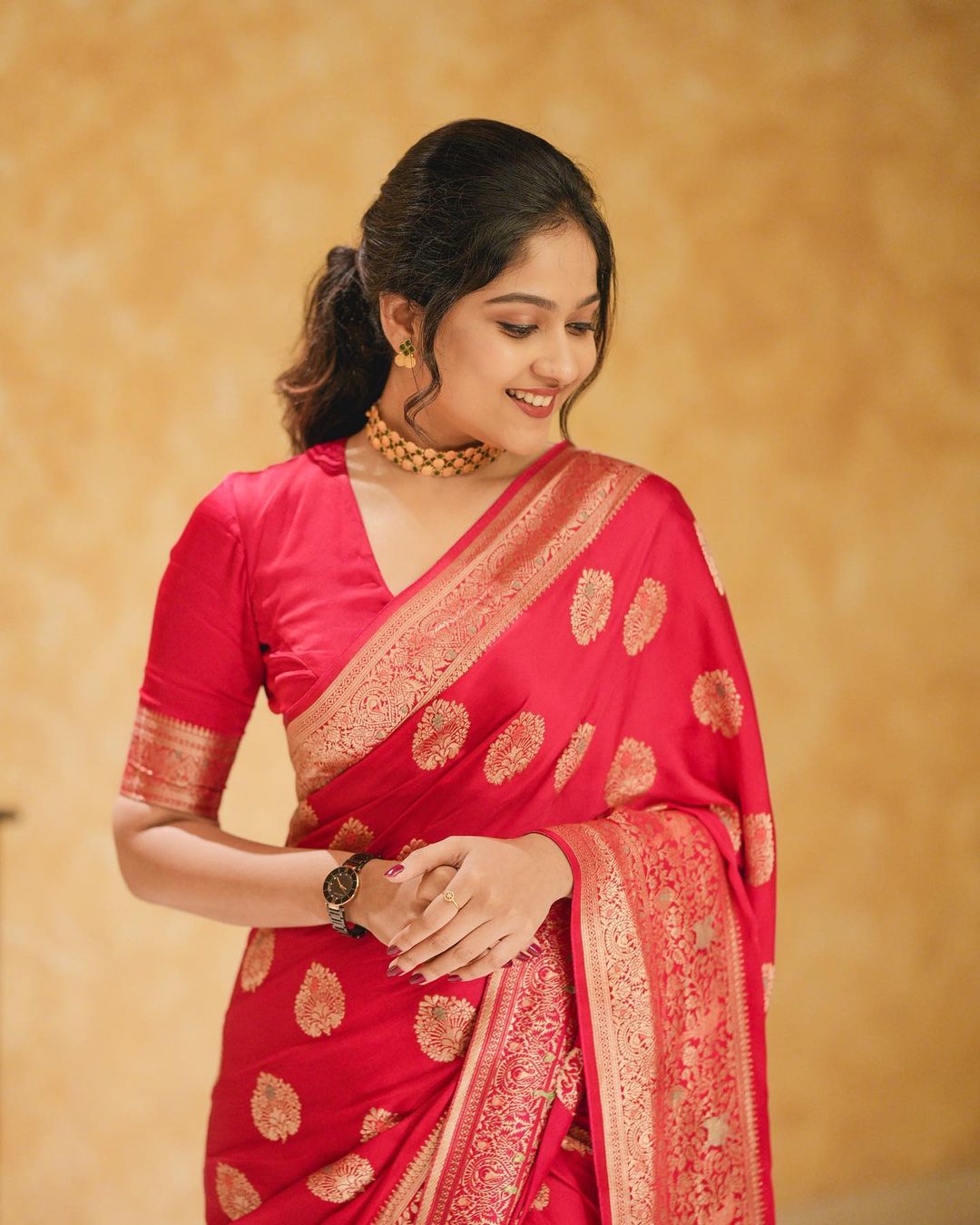 A glam Red Soft Silk Saree With Classic Blouse Piece