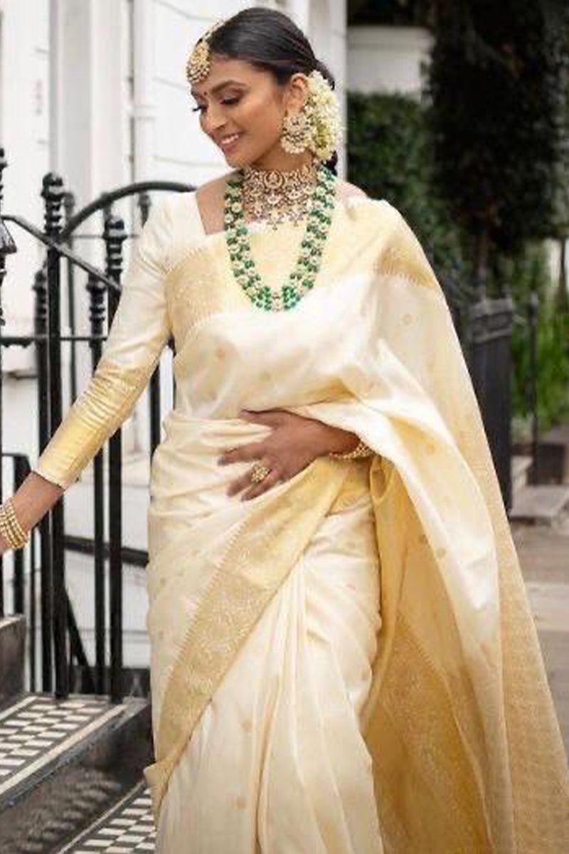 Admirable Off White Soft Silk Saree With Efflorescence Blouse Piece