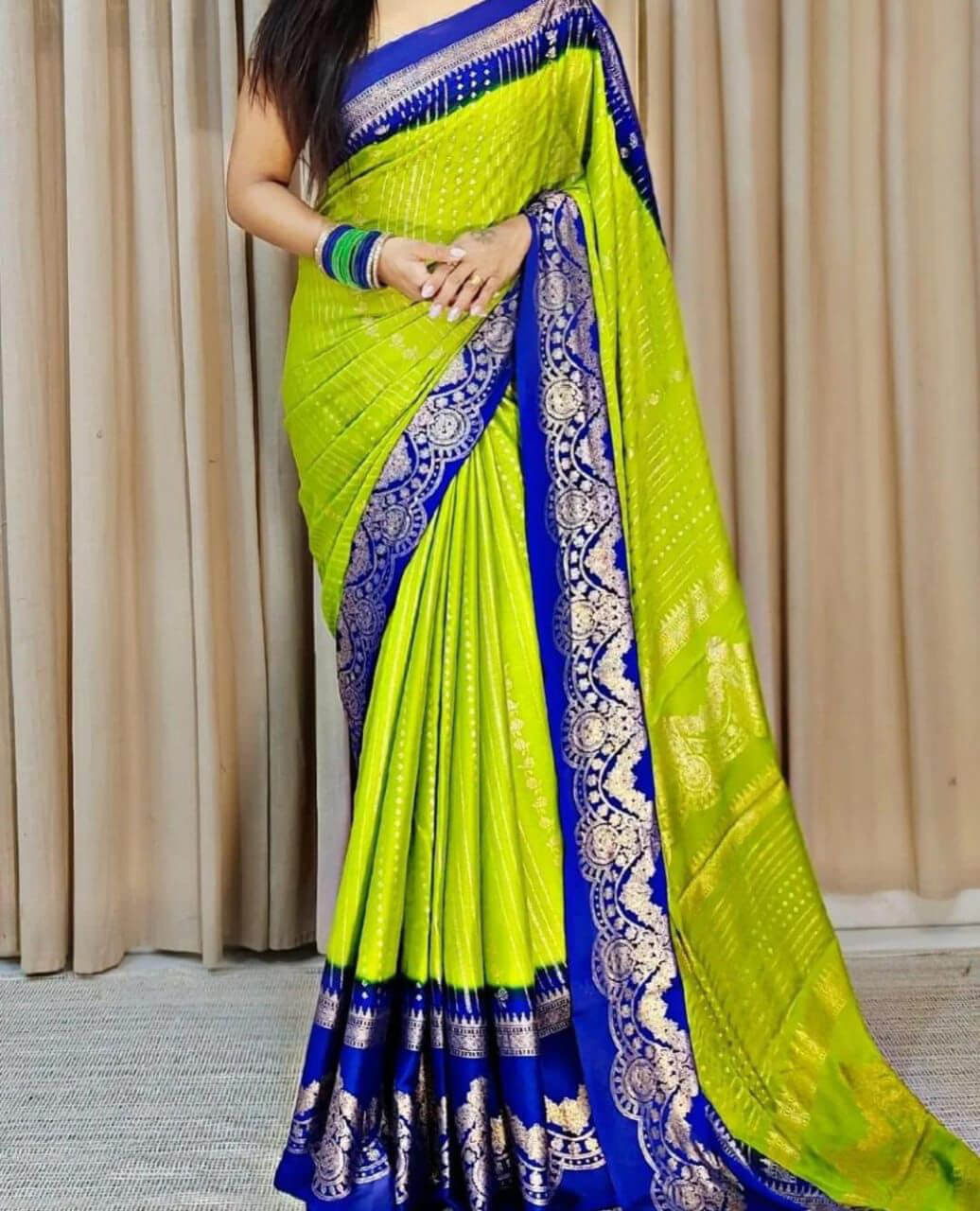 Ailurophile Mehndi Digital Printed Chiffon Saree With Sonorous Blouse Piece