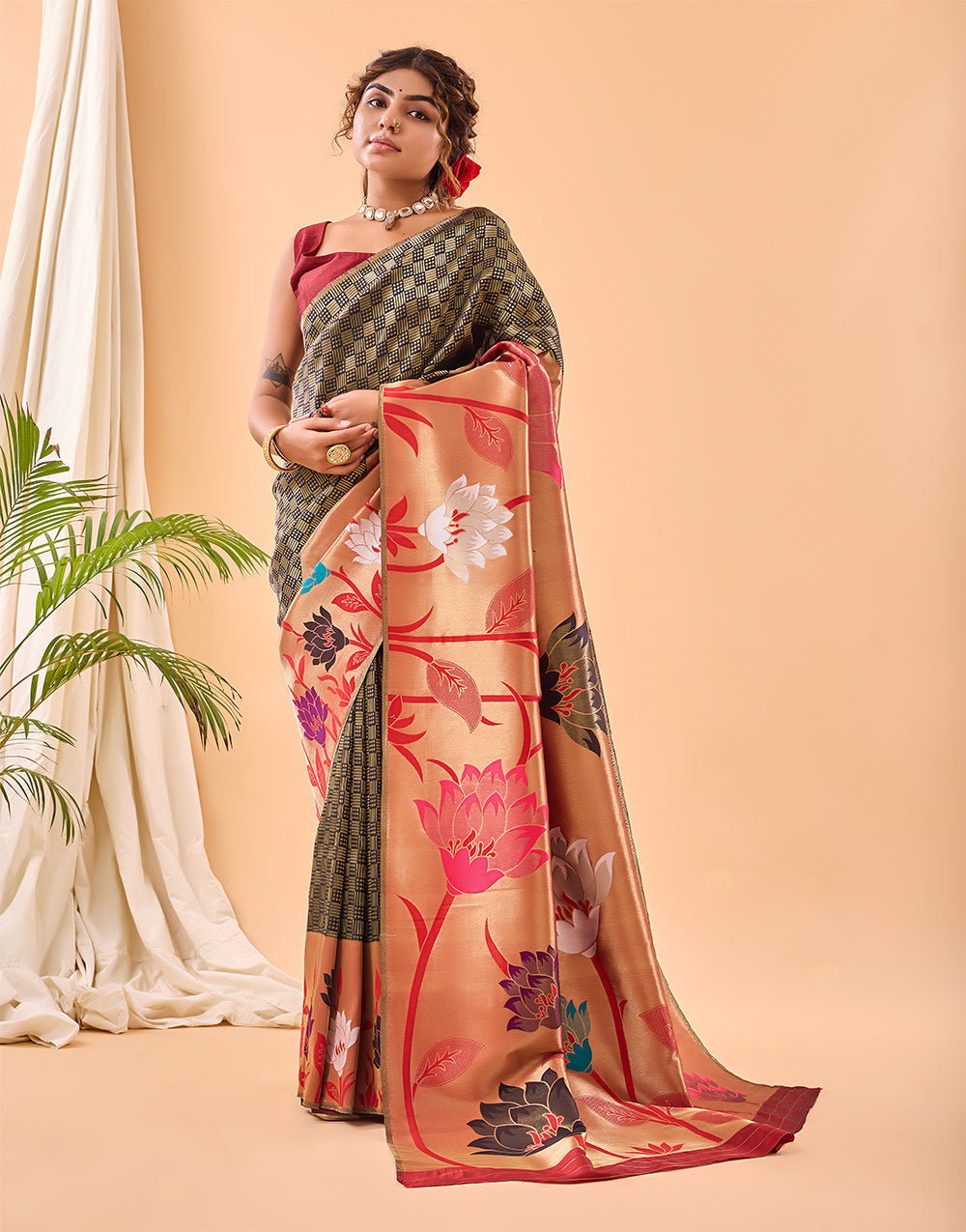 Black Paithani Silk Saree With Weaving Work