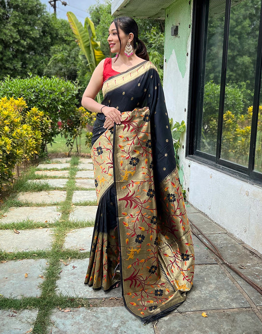 Black Paithani Silk Saree With Weaving Work