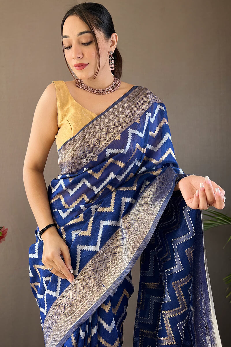 Fairytale Blue Cotton Silk Saree With Flamboyant Blouse Piece