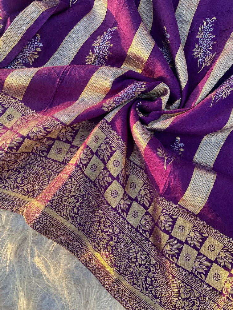 Gossamer Purple Soft Banarasi Silk Saree With Magnetic Blouse Piece