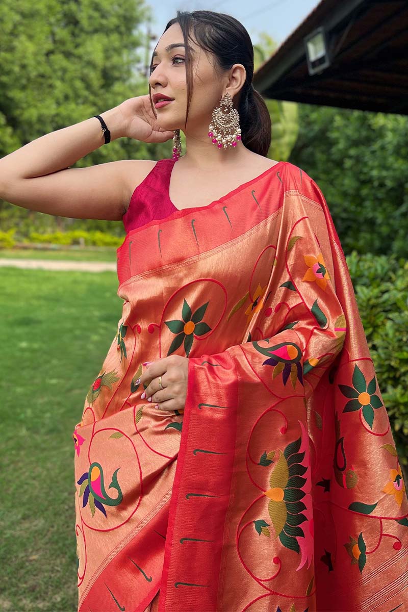 Exemplary Red Paithani Silk Saree With Staring Blouse Piece