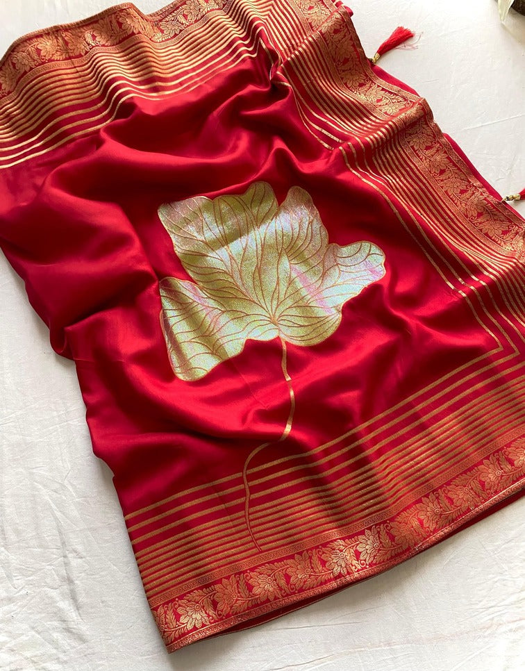 Admirable Red Soft Banarasi Silk Saree With Excellent Blouse Piece