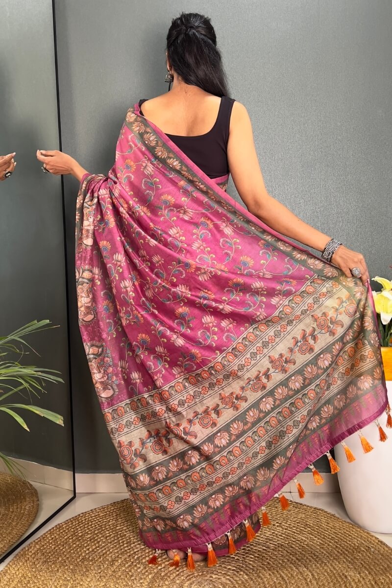 Admirable Pink Kalamkari Printed Saree With Dalliance Blouse Piece