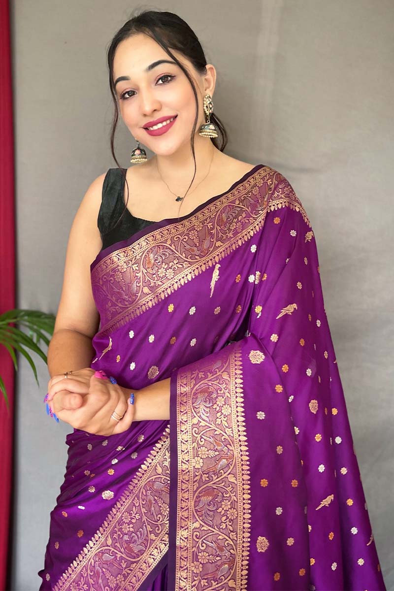 Elaborate Purple Soft Banarasi Silk Saree With Scintillating Blouse Piece