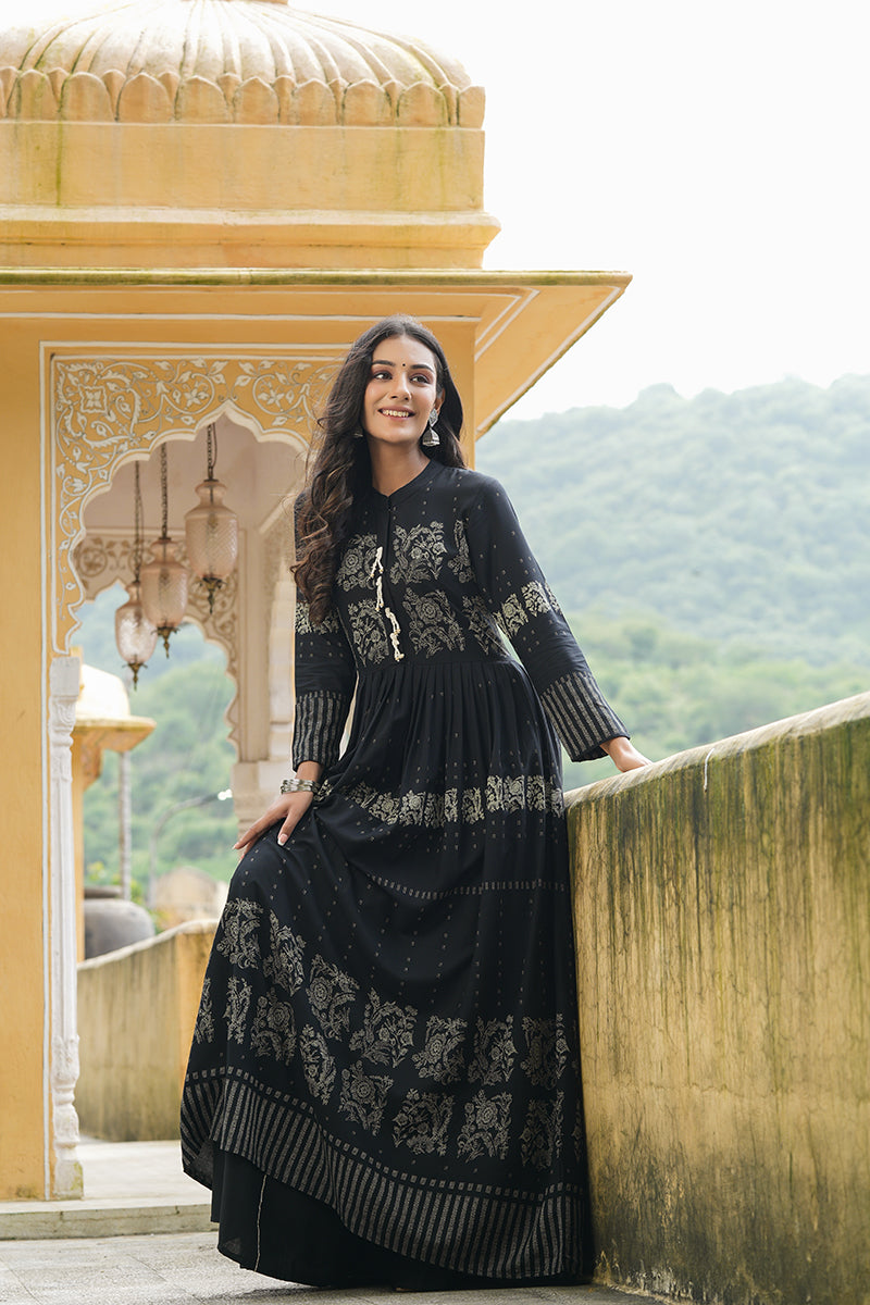 Black Cotton Anarkali Kurti VCK1536