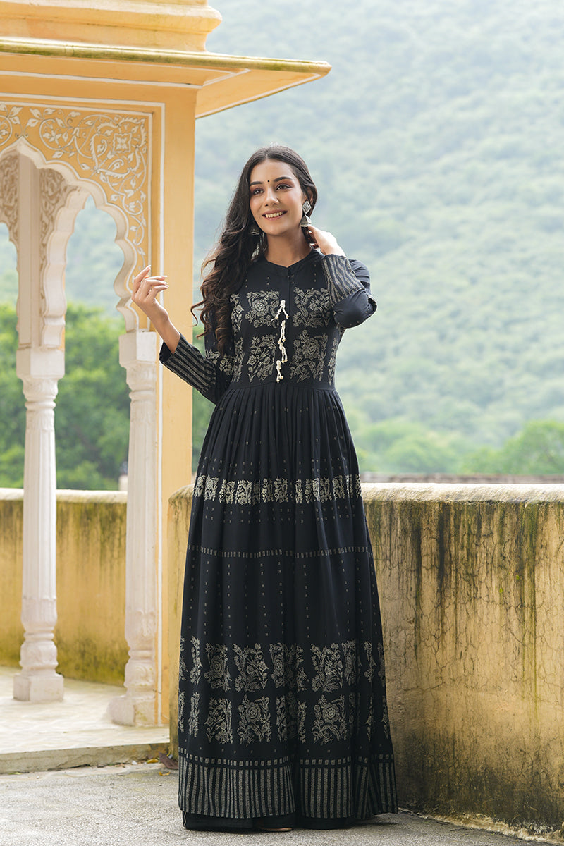 Black Cotton Anarkali Kurti VCK1536