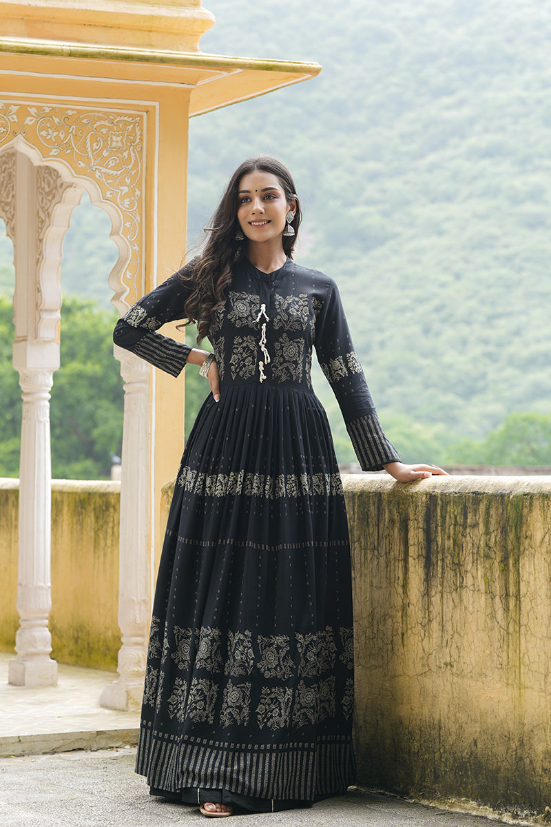 Black Cotton Anarkali Kurti VCK1536