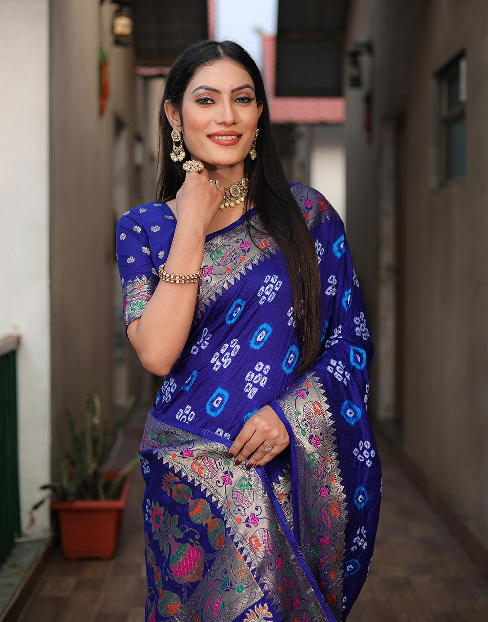 Blue Bandhani Saree With Weaving Border