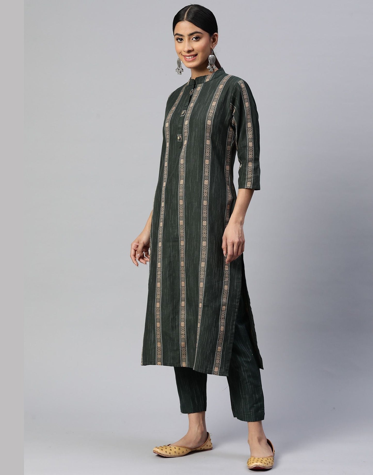 Green Cotton Printed Straight Kurti With Pant And Dupatta