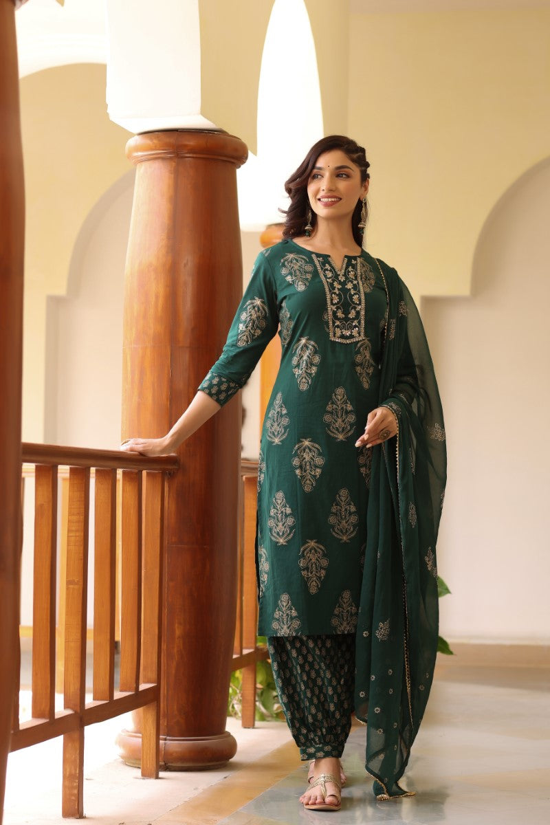 Green Gold Ethnic Print sequence Detail Cotton Kurta with Trousers Dupatta VKSKD1177