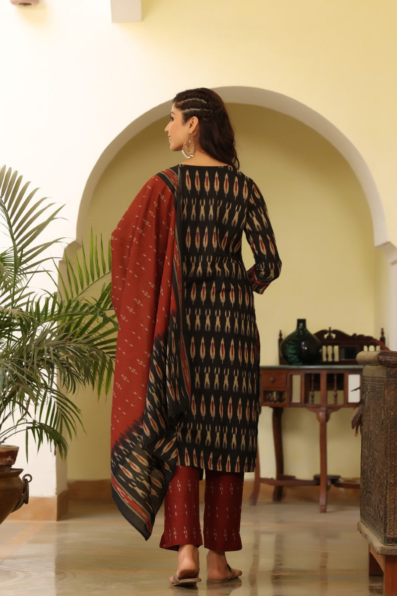 Black Ethnic Motifs Printed Panelled Rayon Blend Kurta VKSKD1303