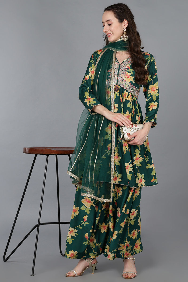 Green Chanderi Silk Floral A-Line Kurta Trousers With Dupatta VKSKD1695