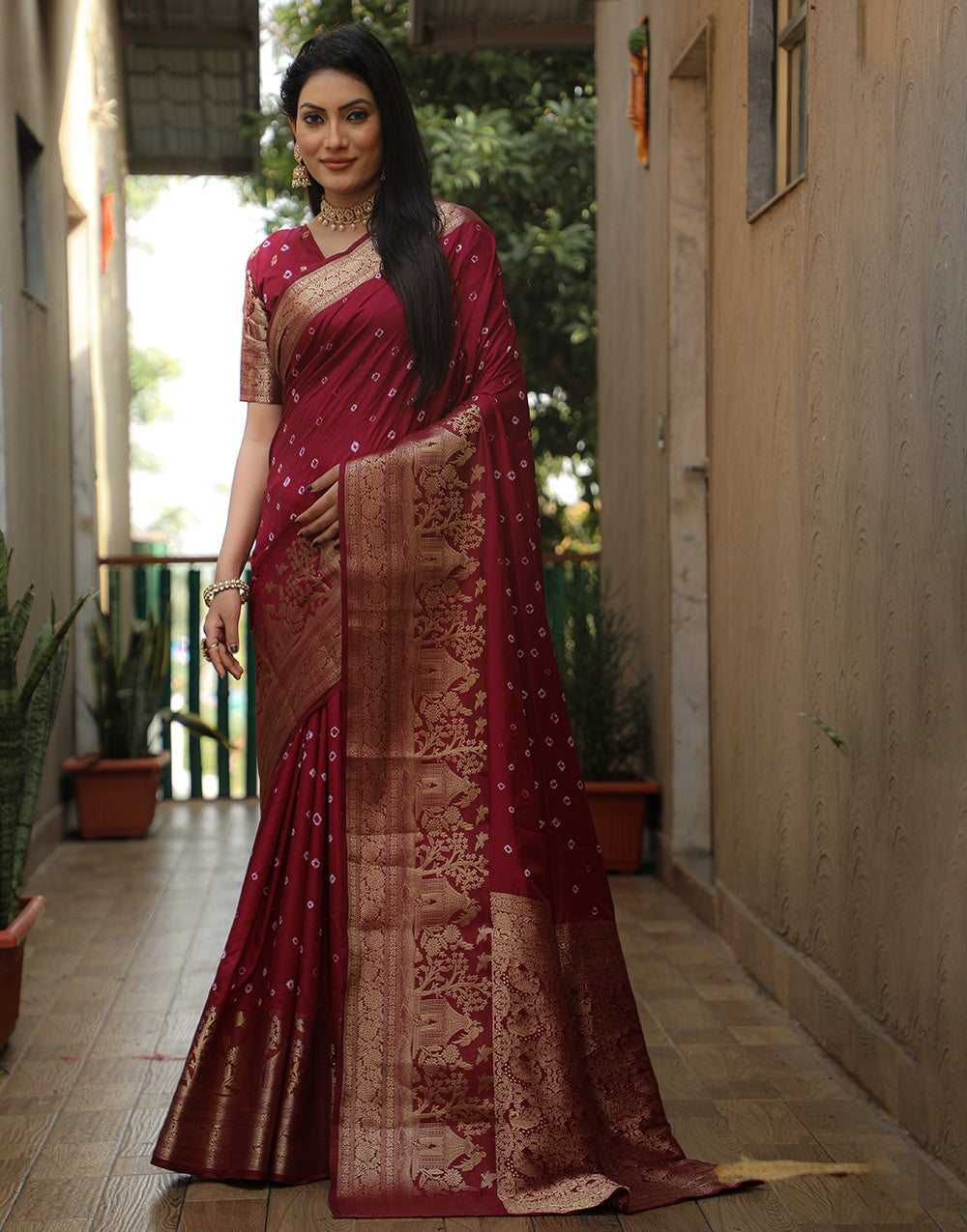 Burnt Maroon Dola Silk Bandhani Saree With Weaving Work