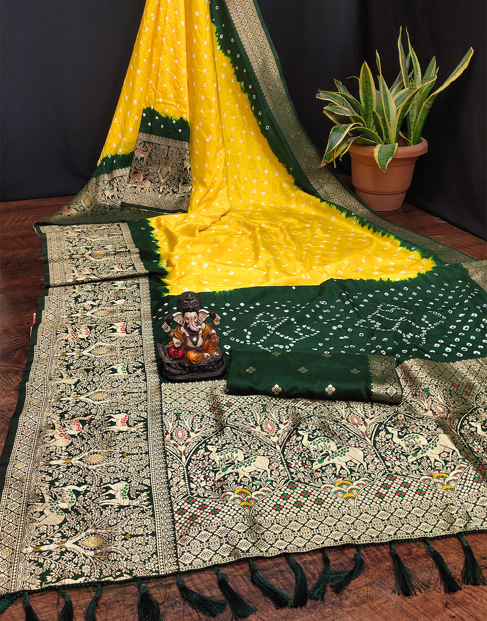 Green & Yellow Hand Bandhej Bandhani Saree With Zari Weaving Work