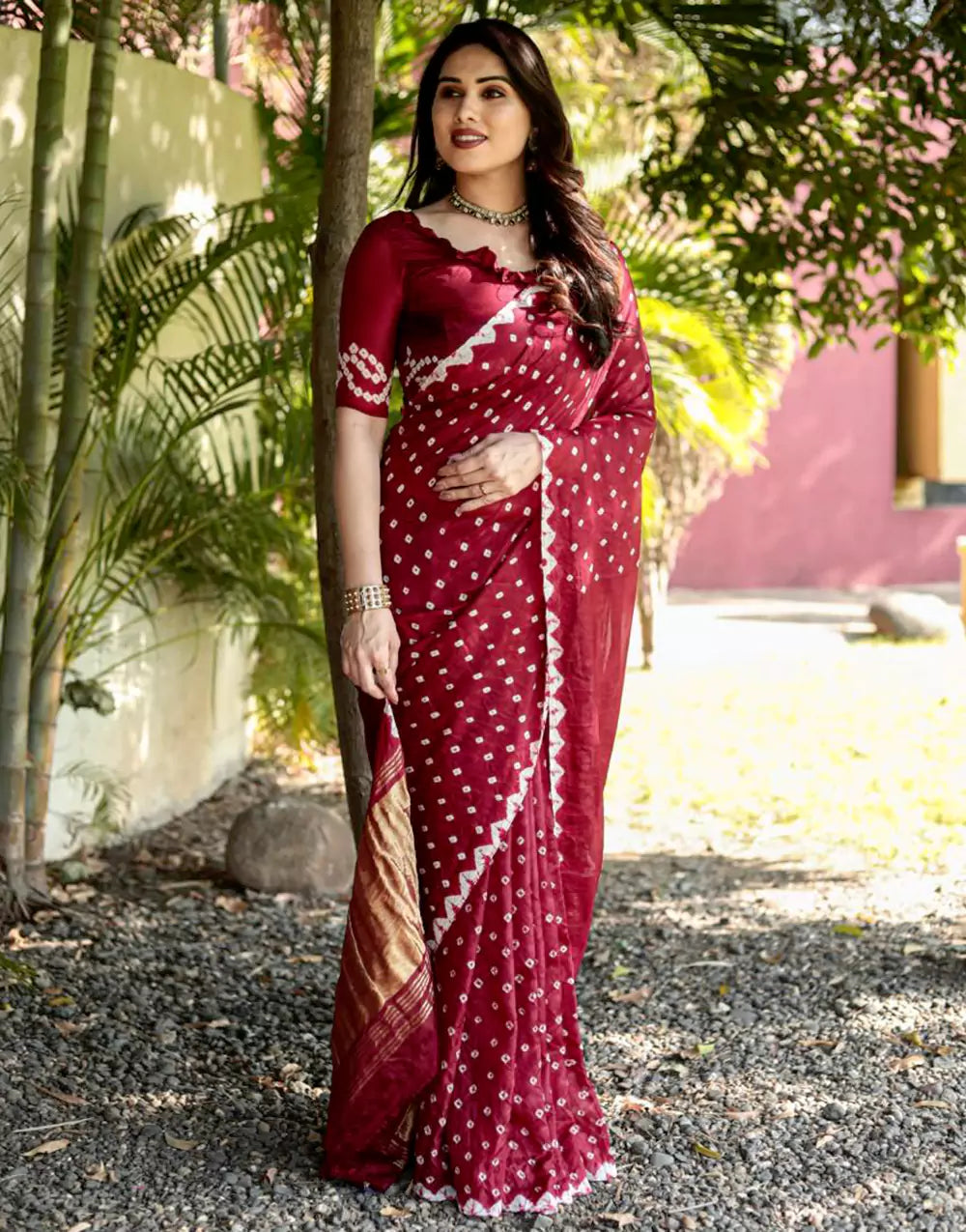 Maroon Bandhej Silk Saree With Zari Weaving