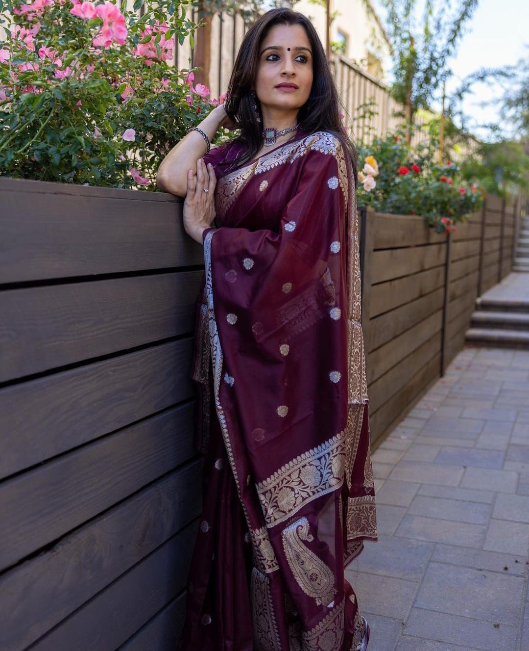 Efflorescence Maroon Soft Banarasi Silk Saree With Unique Blouse Piece