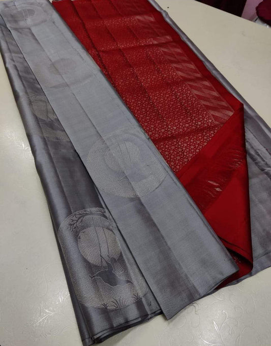 Gray Silk Saree With Zari Weaving Work