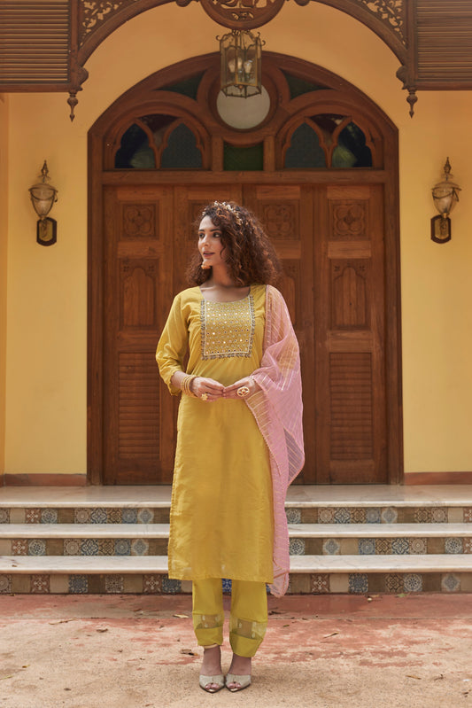 AKASHARA VOL 04 FESTIVE WEAR KURTI